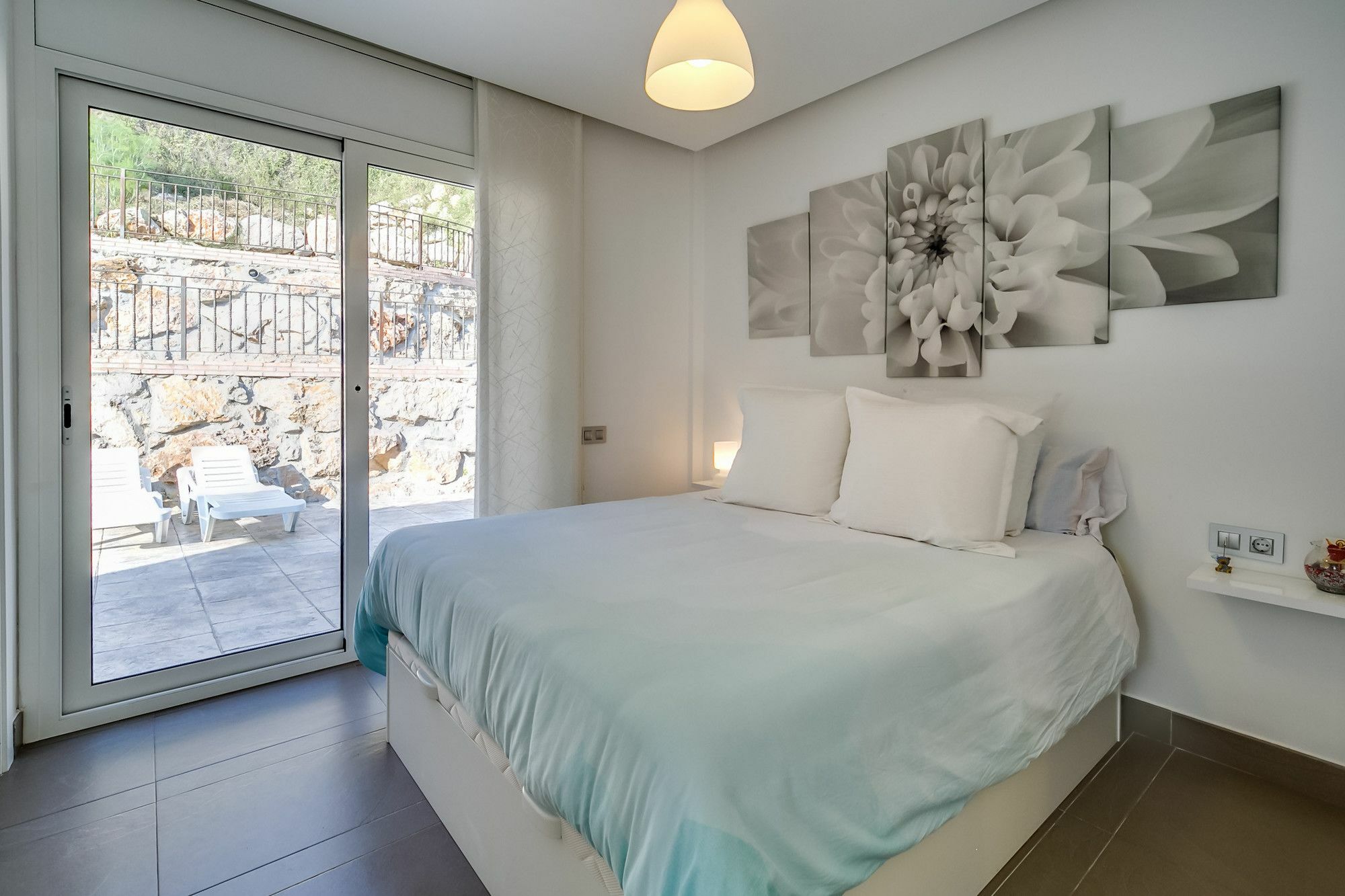 Vivalidays Zaida Villa *
